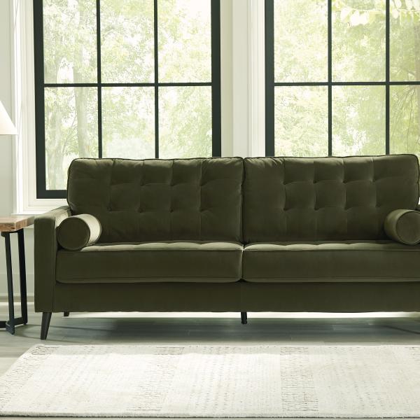 Reveon Lakes sofa