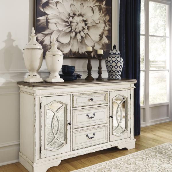 Realyn trpezarijska komoda