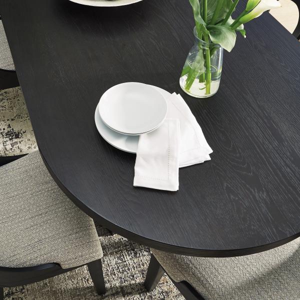 Rowanbeck ovalni trpezarijski stol