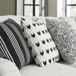 Huntsworth ugaona garnitura