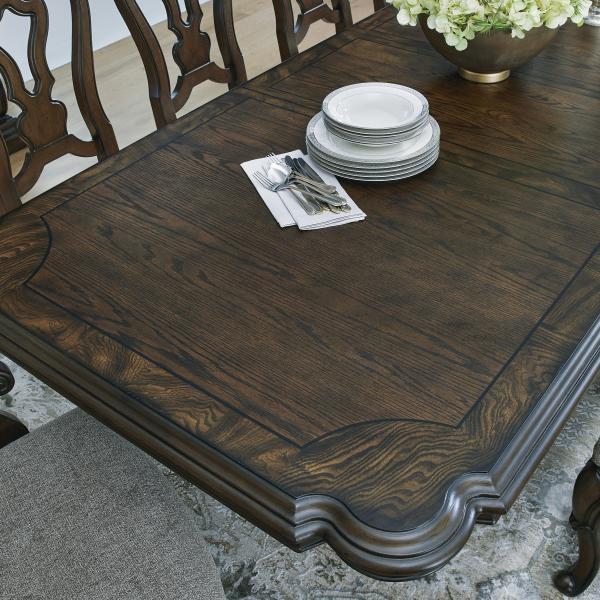 Maylee trpezarijski stol na razvlačenje