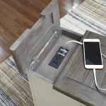 Bolanburg bočni stolić