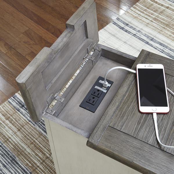 Bolanburg bočni stolić