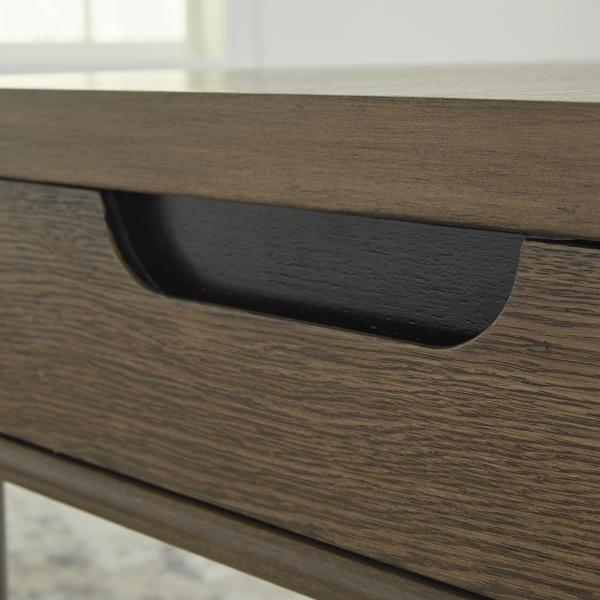 Roanhowe pomoćni stolić